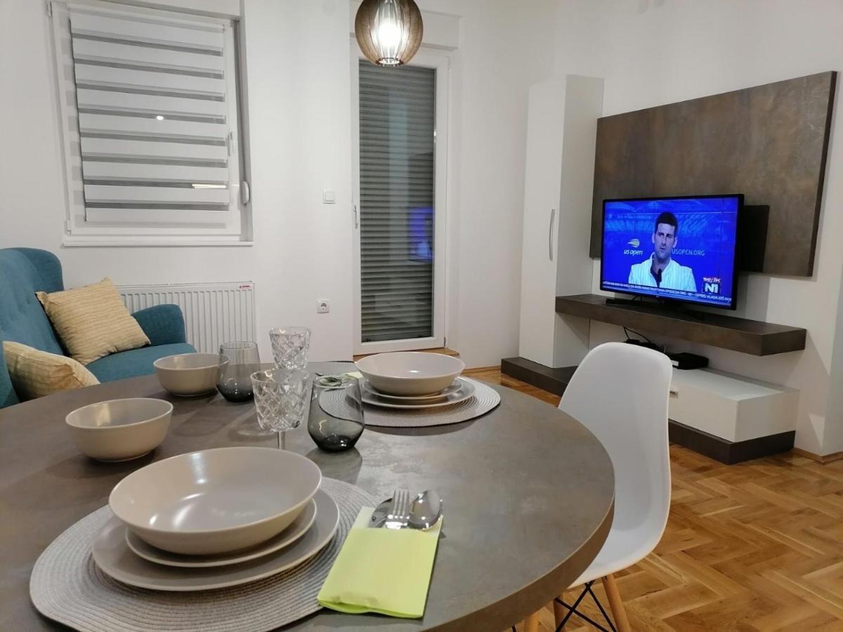 Carmen Deluxe Διαμέρισμα Νόβι Σαντ Εξωτερικό φωτογραφία